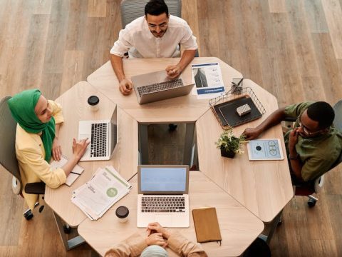 How can D365 Finance support businesses with complex fixed asset management